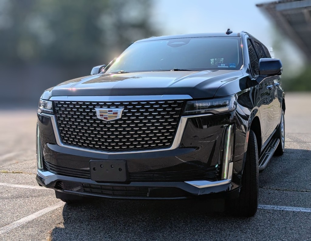 cadillac escalade esv 2023 1GYS4JKL8PR256431 image cadillac escalade esv 2023 1GYS4JKL8PR256431 image